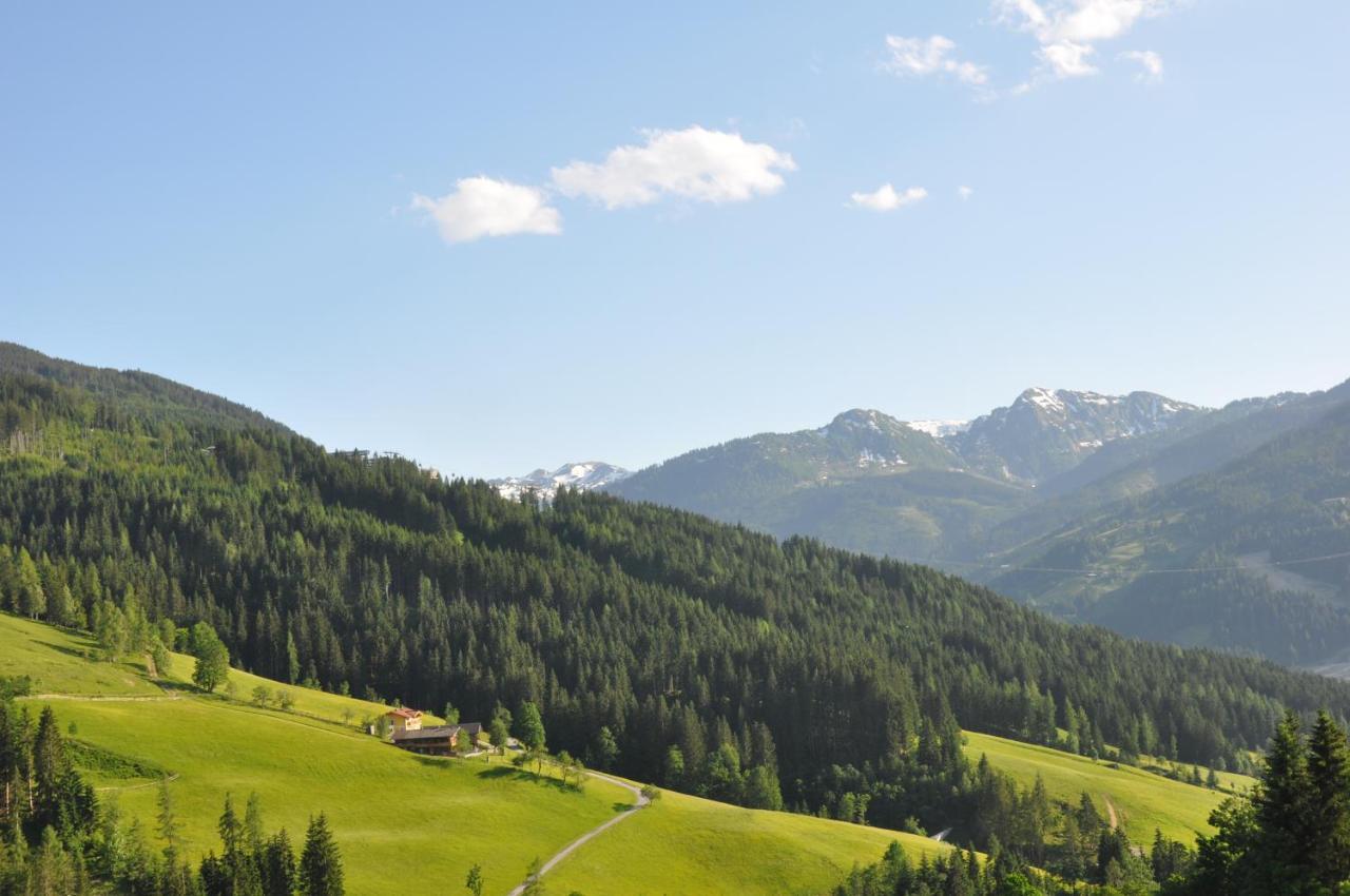 Das "Zwislegggut" Wagrain Buitenkant foto